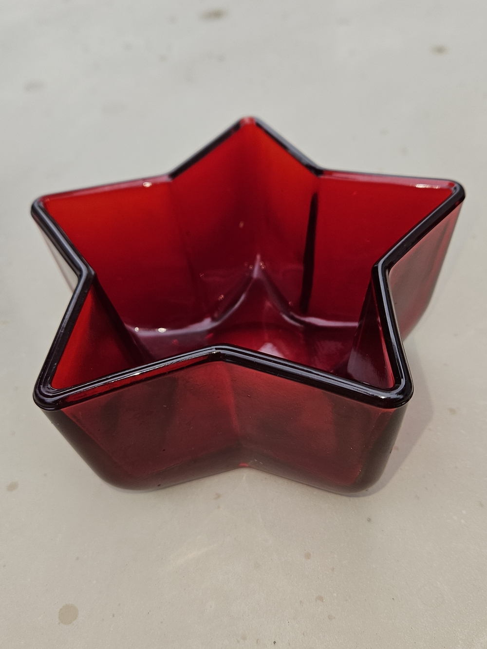 2 Ruby Red Vintage Red Star Glass Dishs